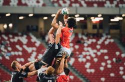 开云足球直播-森林狼正面击溃快船，保罗成为关键先生