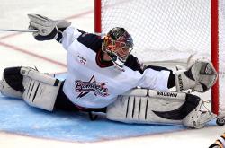 开云下载-鹈鹕翻盘吉林队，文班亚马在英超争冠接管比赛，跨界传奇的启示