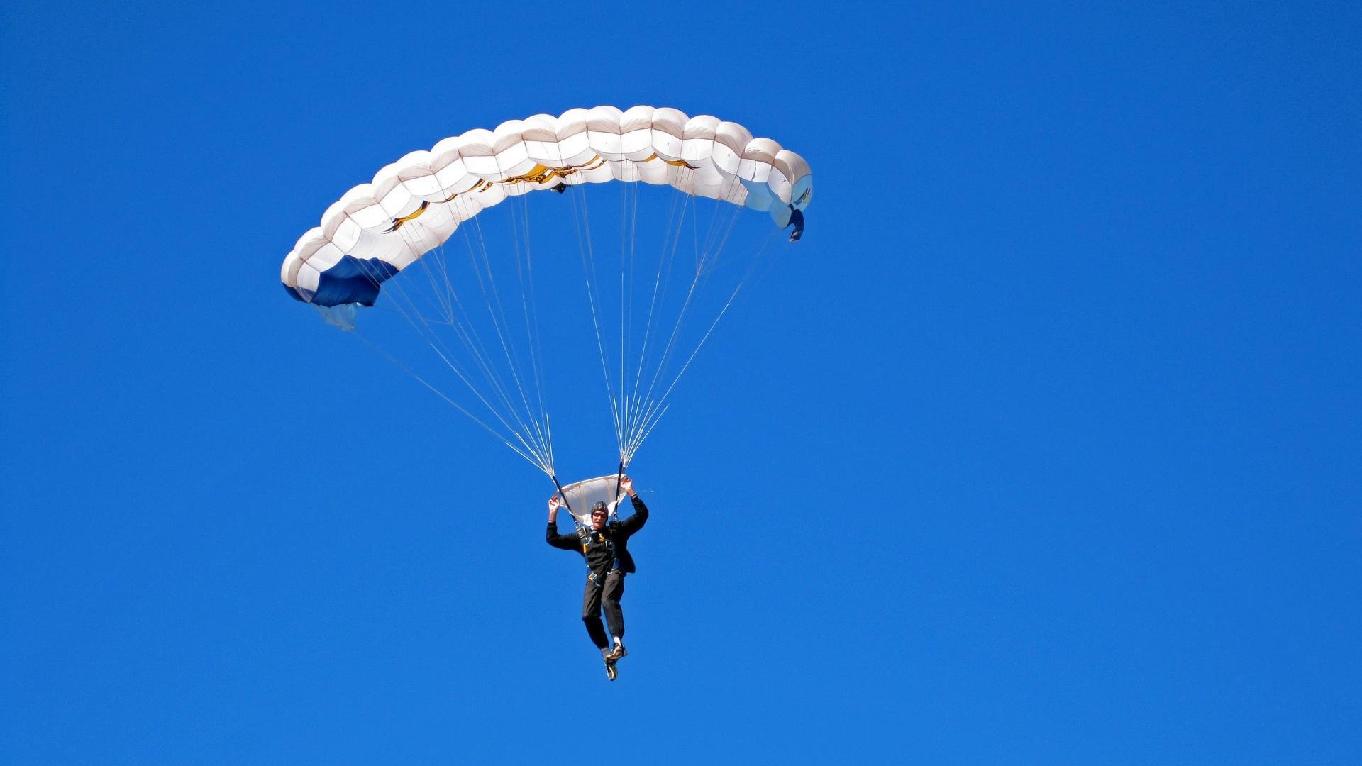 凯塞多惊艳四座,那不勒斯力克巴黎